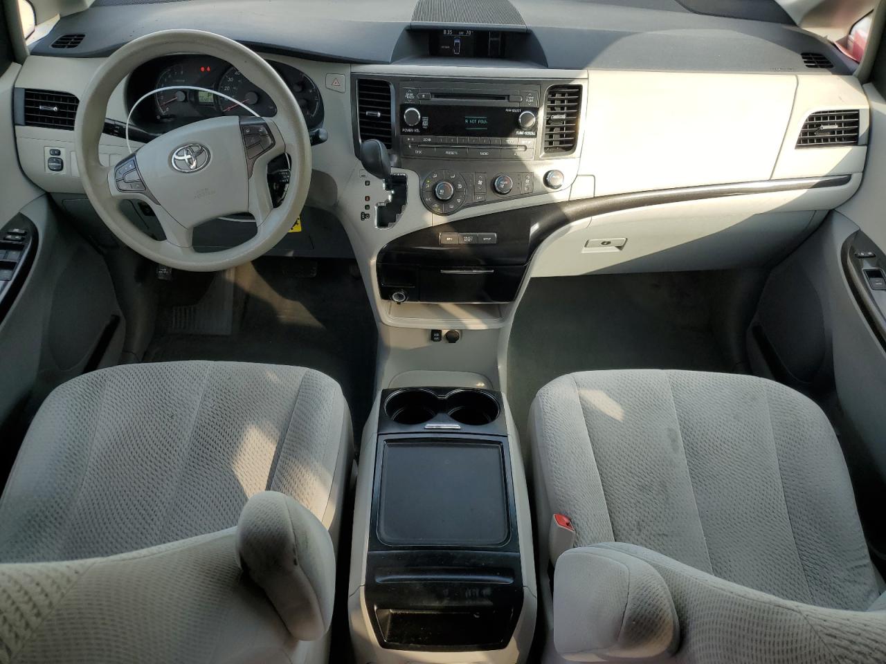 2012 Toyota Sienna Le VIN: 5TDKK3DC1CS224727 Lot: 65581685