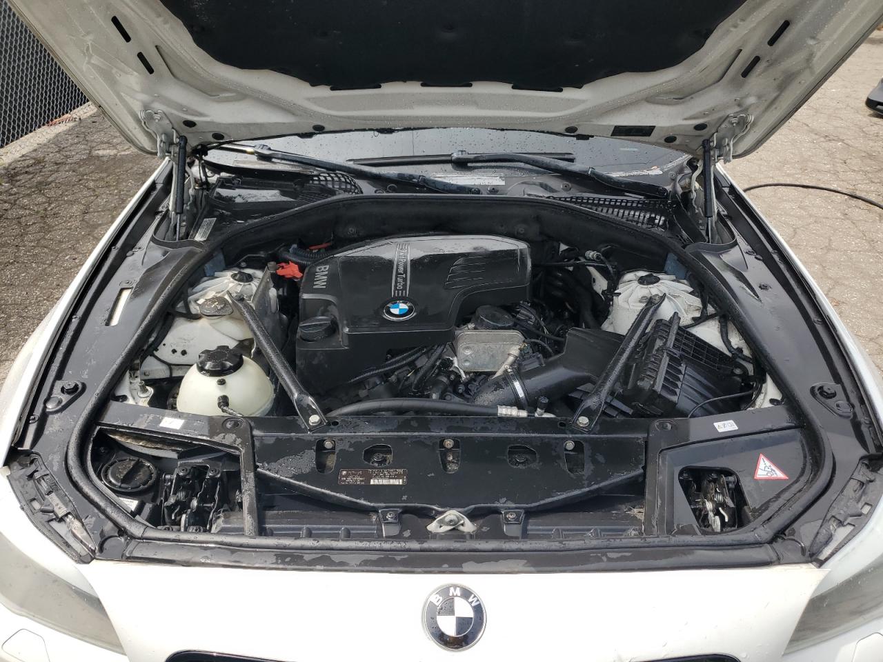2013 BMW 528 Xi VIN: WBAXH5C5XDD106995 Lot: 64260265