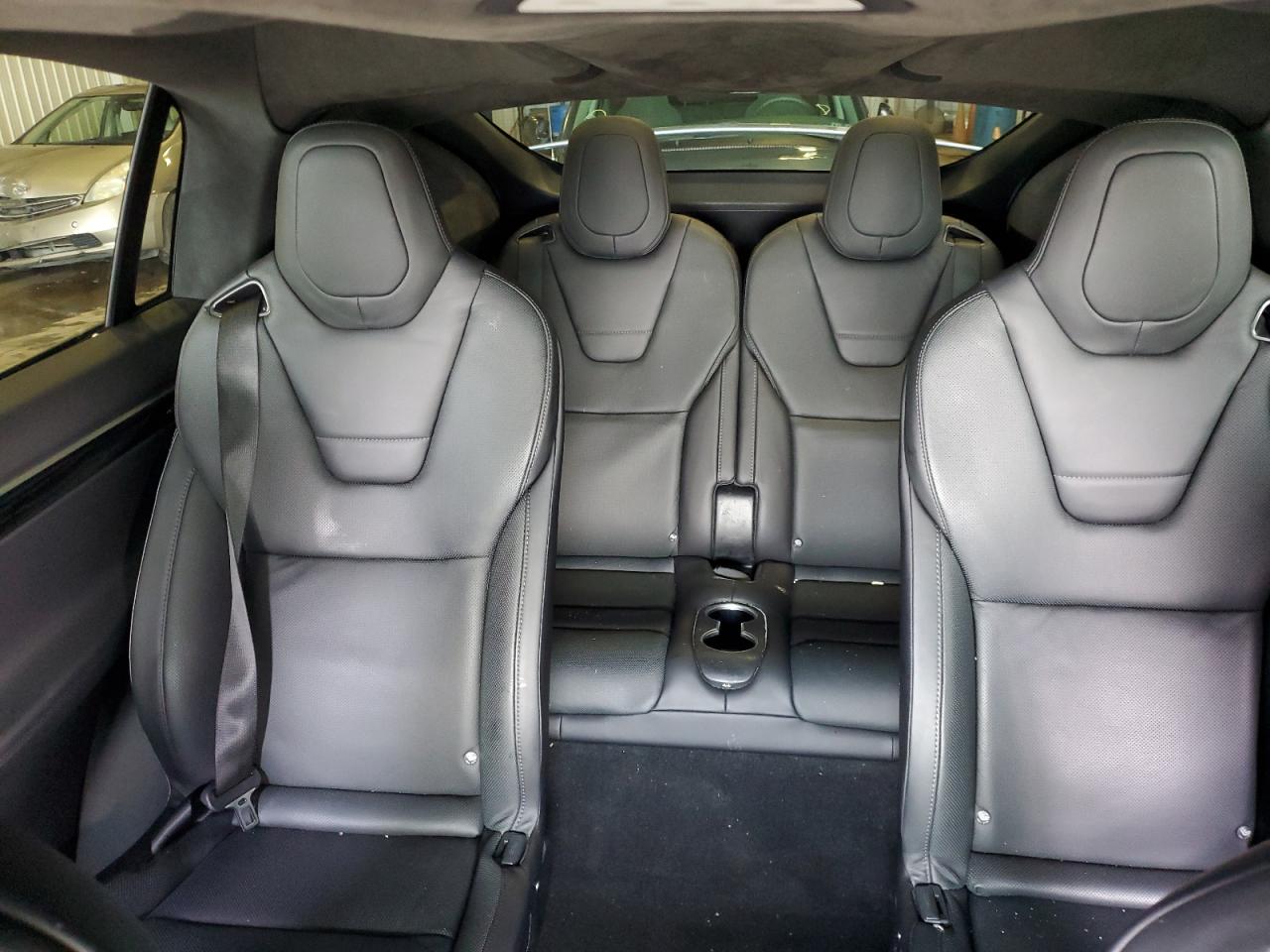 2016 Tesla Model X VIN: 5YJXCBE27GF018275 Lot: 72080015