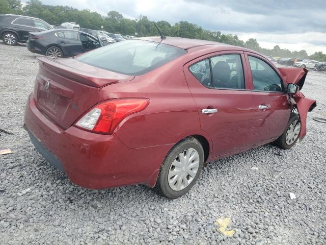  NISSAN VERSA 2018 Czerwony