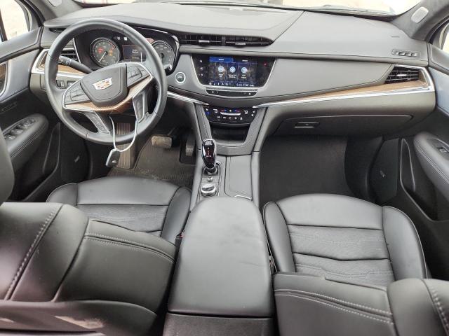  CADILLAC XT5 2024 Белы
