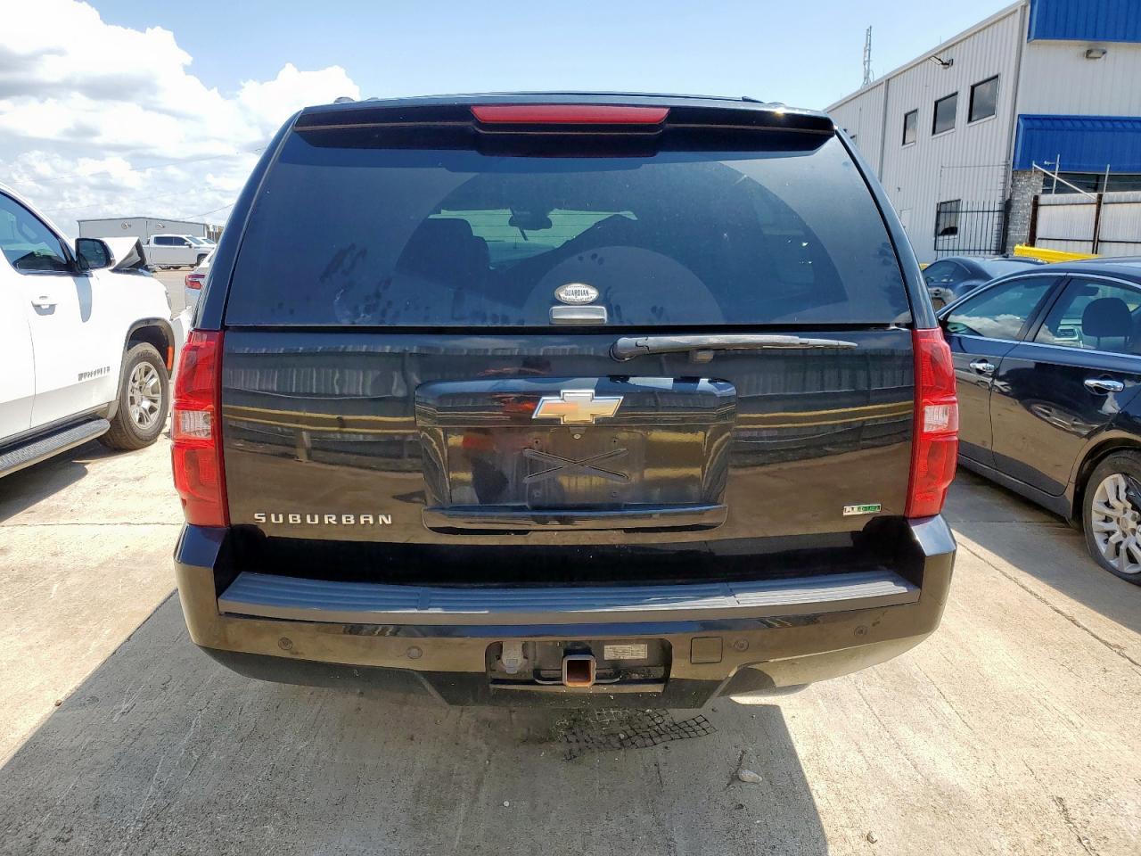 3GNFC16098G300505 2008 Chevrolet Suburban C1500 Ls