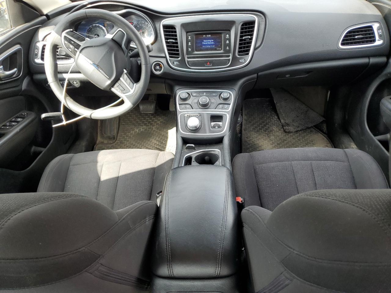 2015 Chrysler 200 Limited VIN: 1C3CCCAB3FN702853 Lot: 64193905