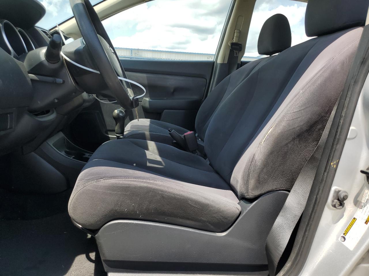 2009 Nissan Versa S VIN: 3N1CC11E29L427445 Lot: 64087395