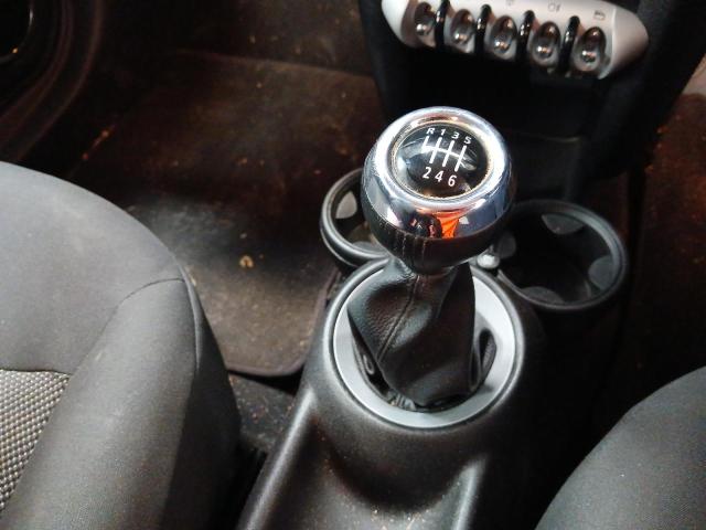 2010 MINI ONE