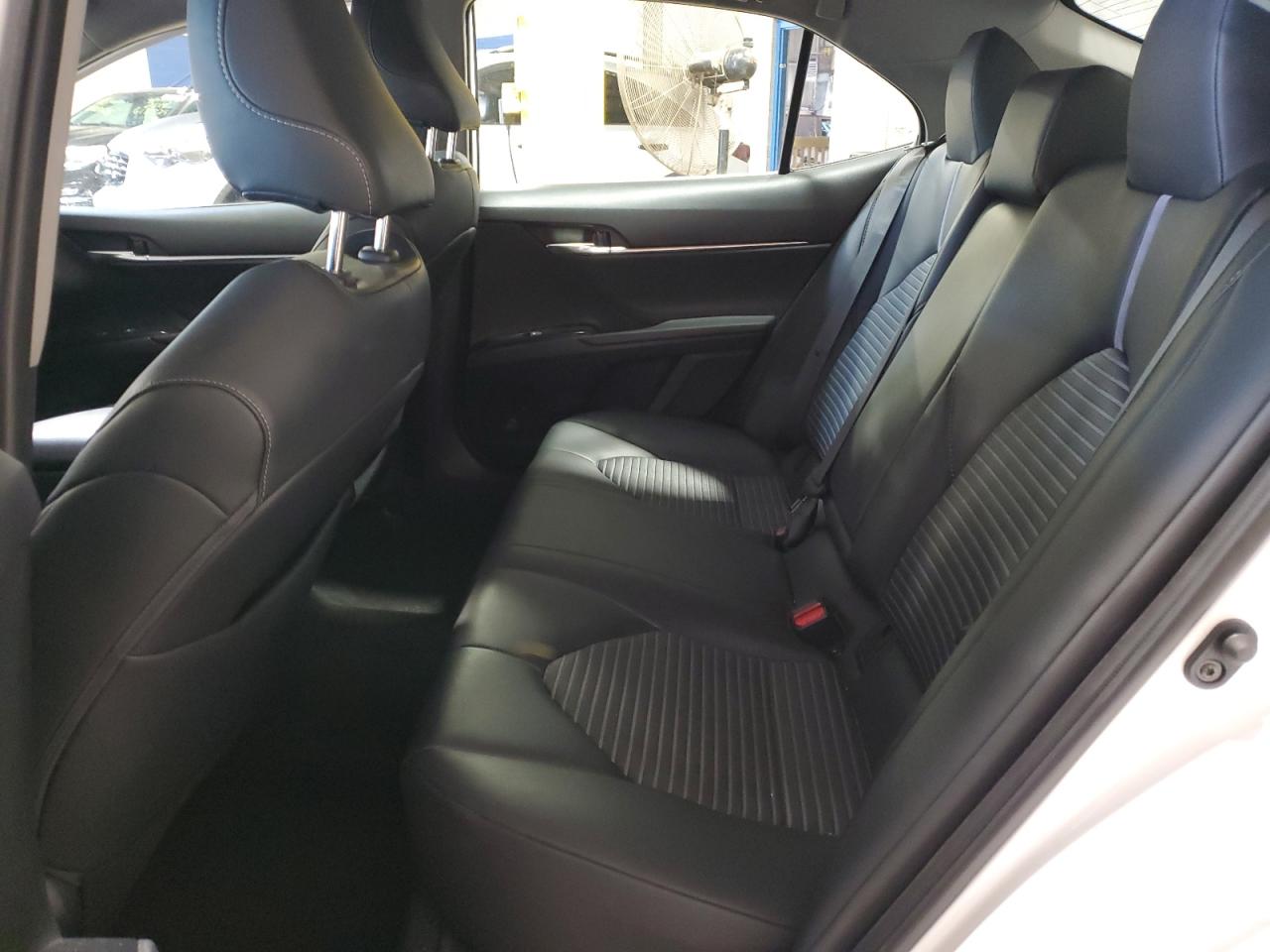 4T1B11HK5KU272813 2019 Toyota Camry L