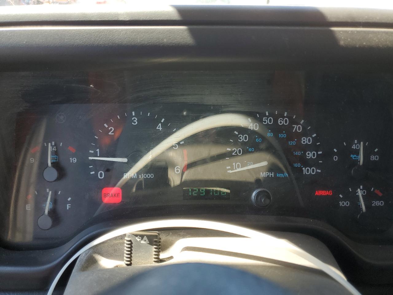 1999 Jeep Wrangler / Tj Sport VIN: 1J4FY19S7XP401120 Lot: 64233665