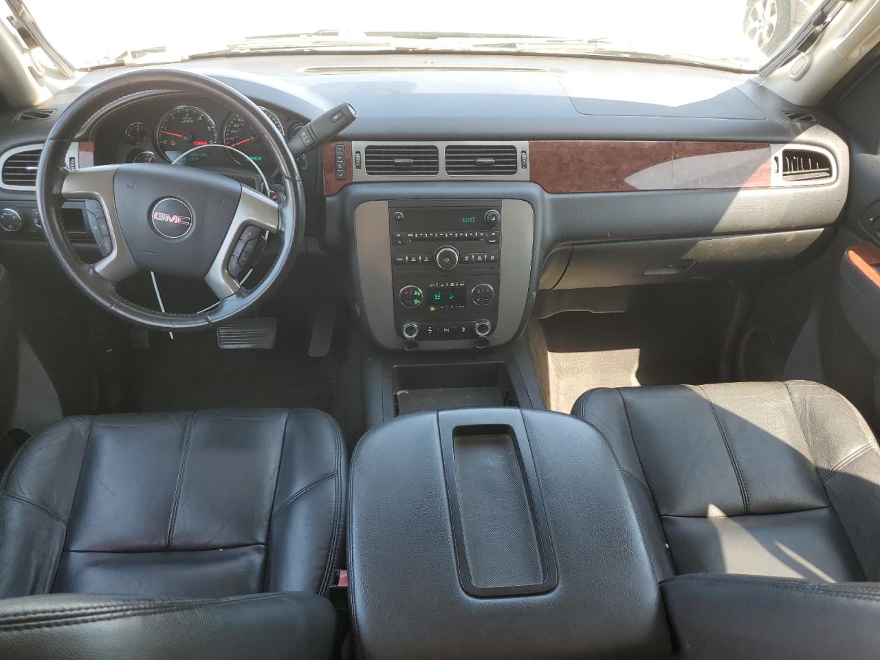 2014 GMC Yukon Xl C1500 Slt VIN: 1GKS1KE02ER185590 Lot: 64664765