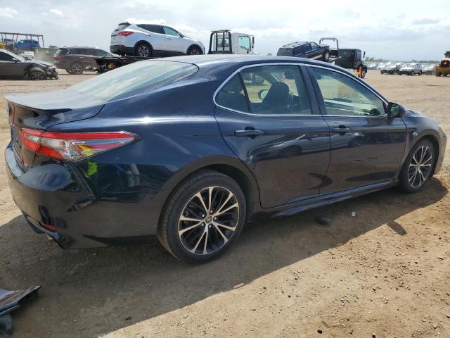  TOYOTA CAMRY 2018 Granatowy