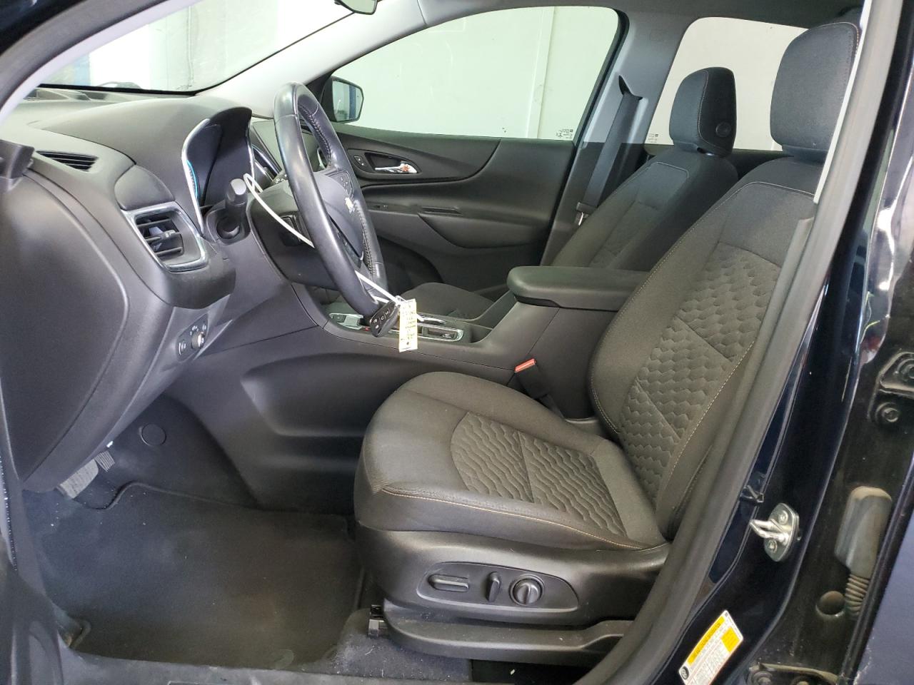2021 Chevrolet Equinox Lt VIN: 3GNAXUEV1MS118141 Lot: 64697415