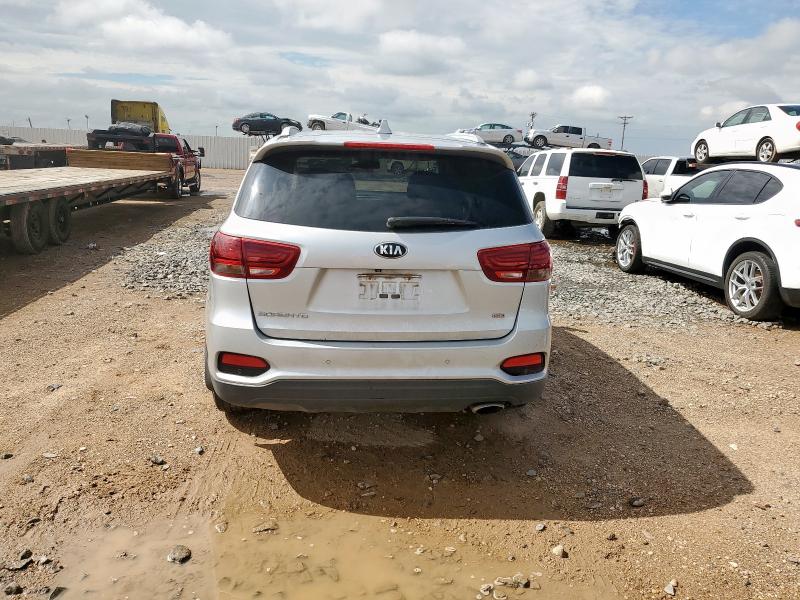  KIA SORENTO 2019 Серебристый