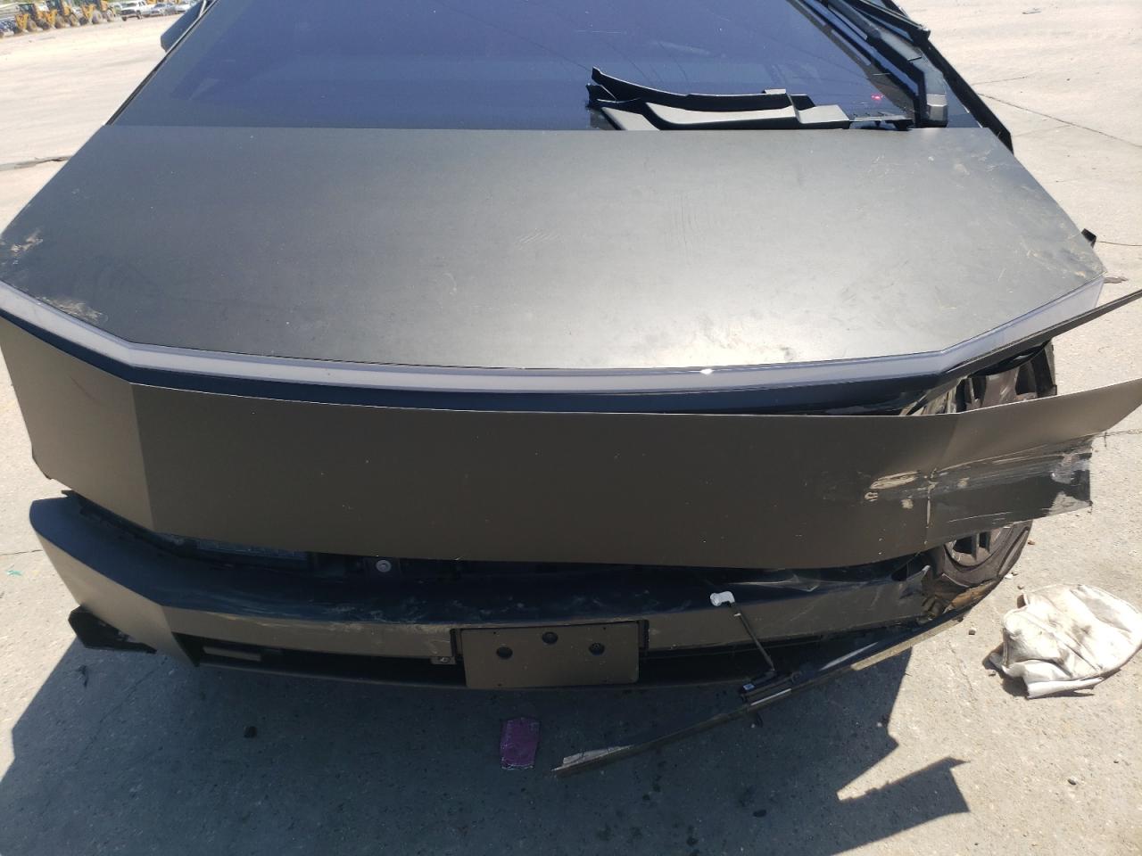 2024 Tesla Cybertruck VIN: 7G2CEHED9RA008292 Lot: 65933485