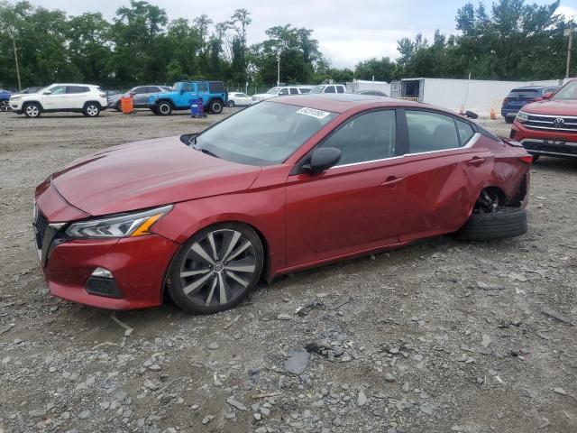  NISSAN ALTIMA 2019 Czerwony