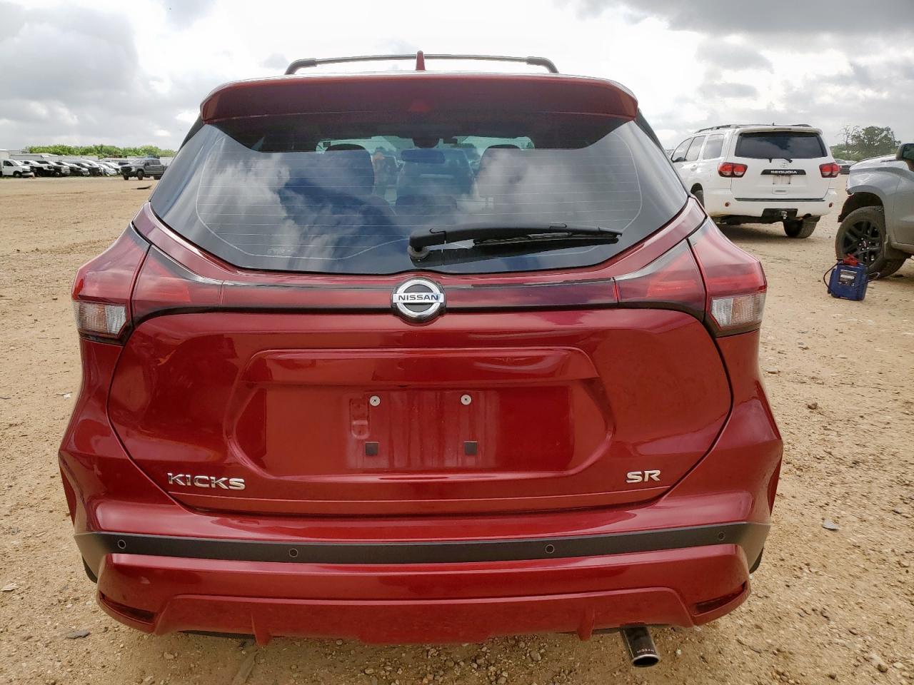 2021 Nissan Kicks Sr VIN: 3N1CP5DVXML555173 Lot: 64128875
