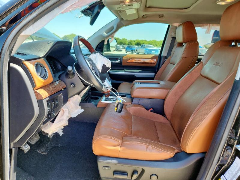  TOYOTA TUNDRA 2021 Черный