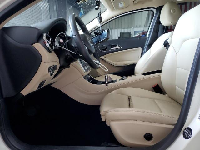  MERCEDES-BENZ GLA-CLASS 2018 Biały