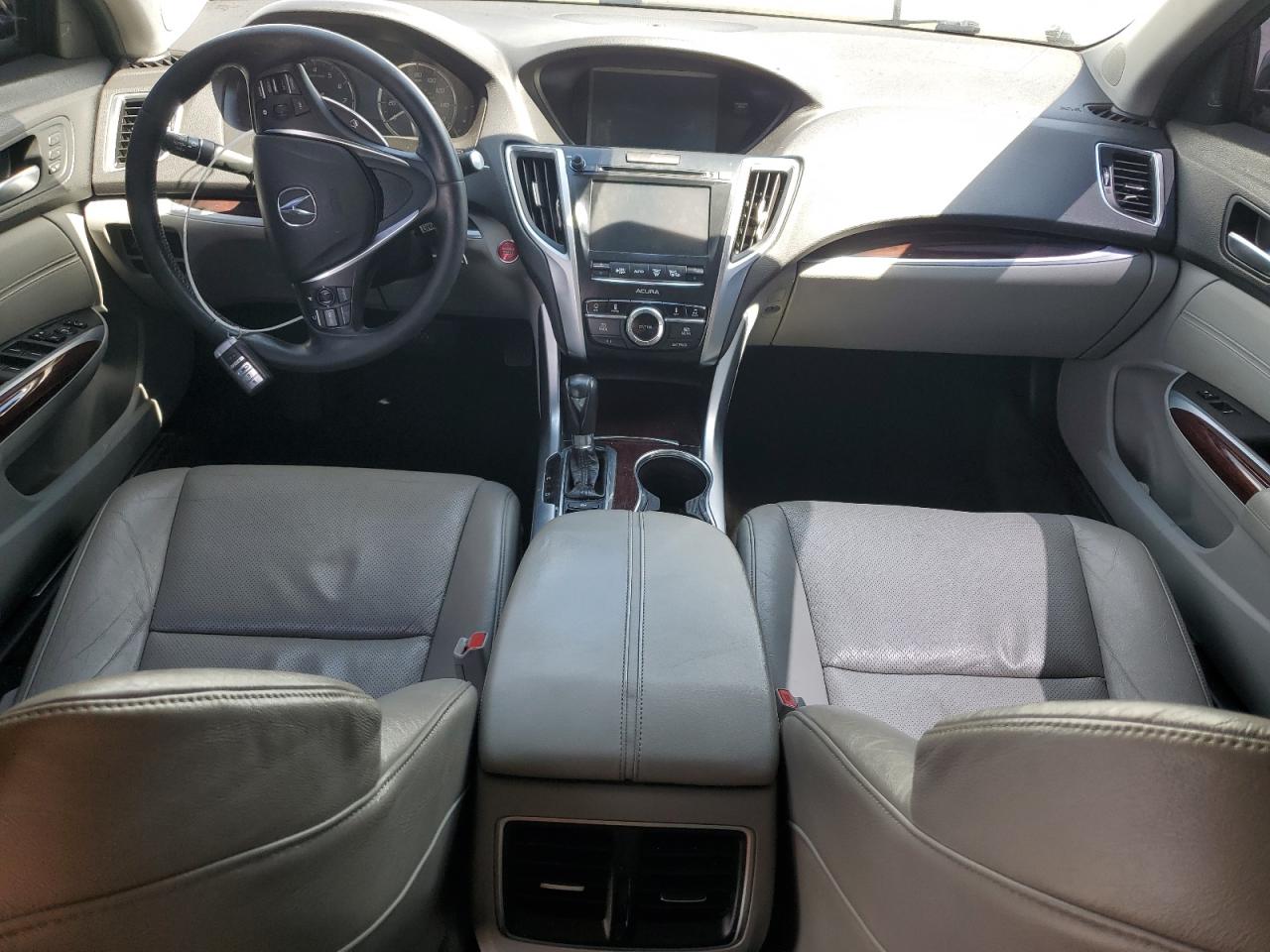 19uub1f52ga006070 19UUB1F52GA006070 2016 Acura Tlx Tech