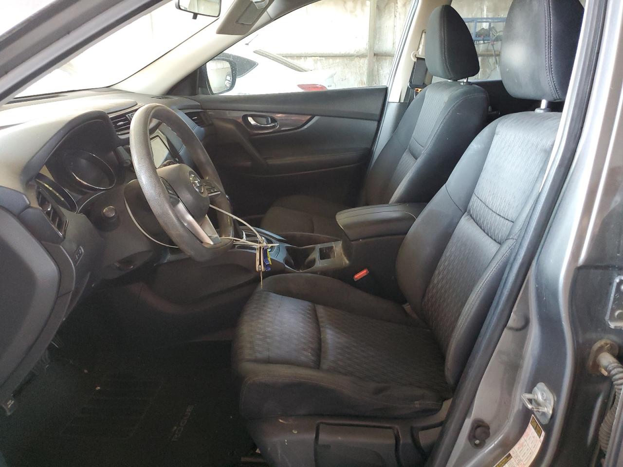 2017 Nissan Rogue S VIN: JN8AT2MT7HW381578 Lot: 65236425