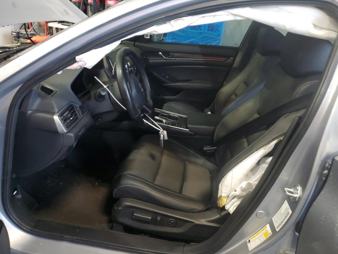 2022 Honda Accord Sport VIN: 1HGCV1F39NA003679 Lot: 65638675