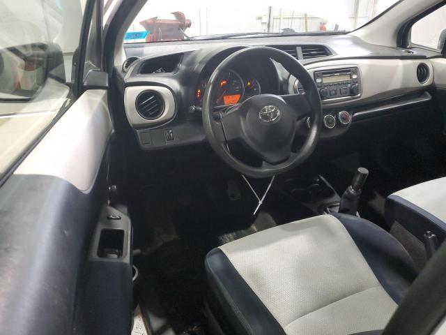 Hatchbacks TOYOTA YARIS 2012 Biały