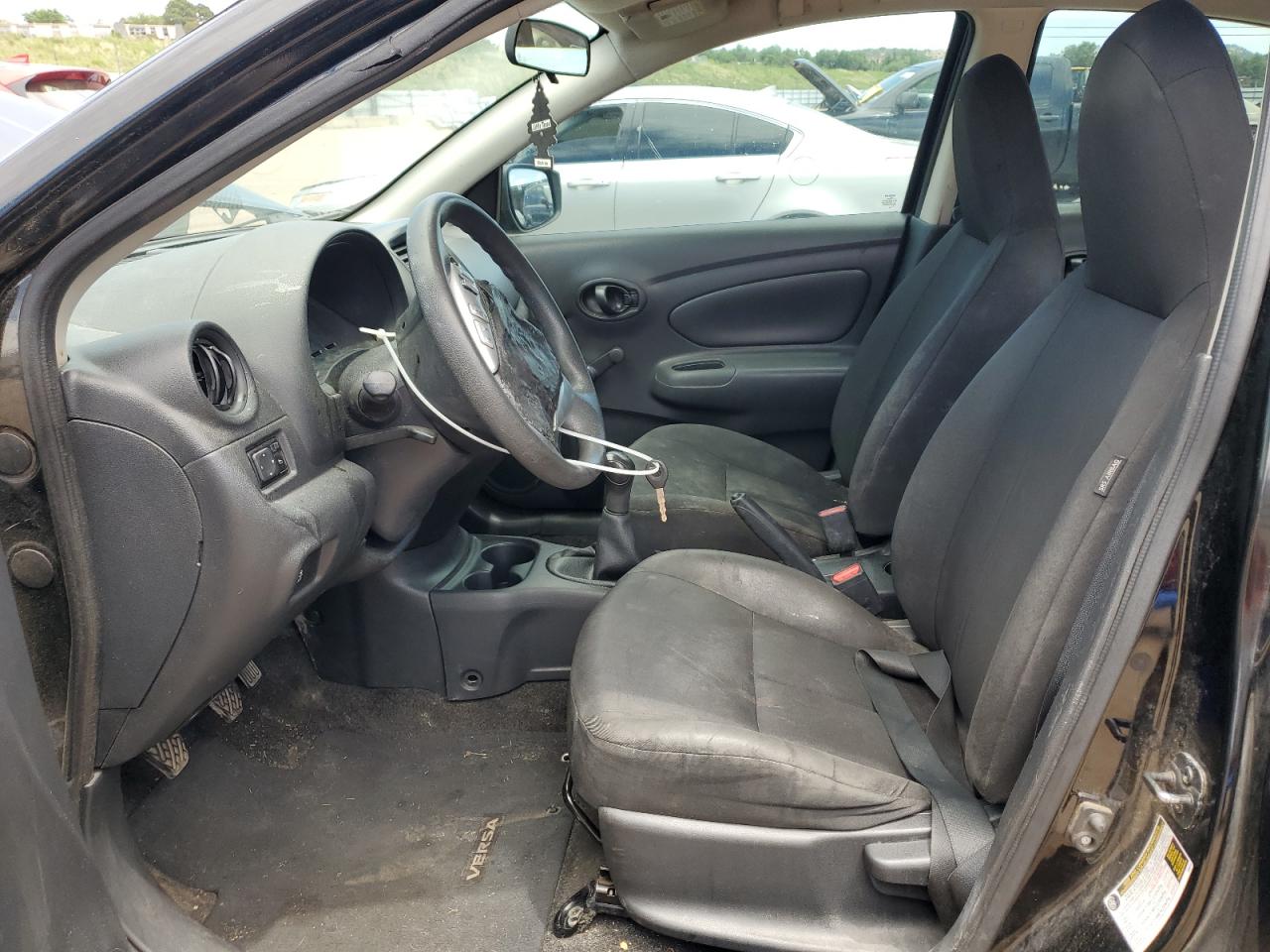 2016 Nissan Versa S VIN: 3N1CN7AP0GL906166 Lot: 63160195