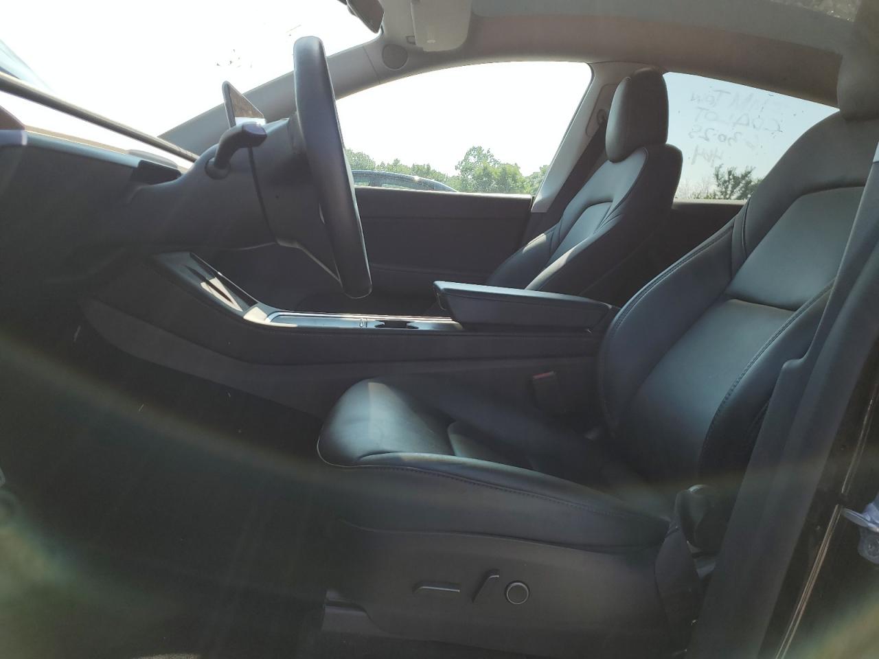 2022 Tesla Model Y VIN: 7SAYGDEF4NF465203 Lot: 63295875