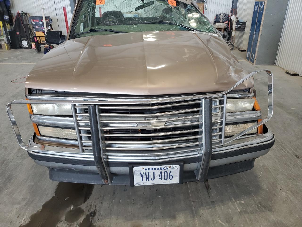 1997 Chevrolet Gmt-400 C1500 VIN: 1GCEC14M4VZ146081 Lot: 65327915