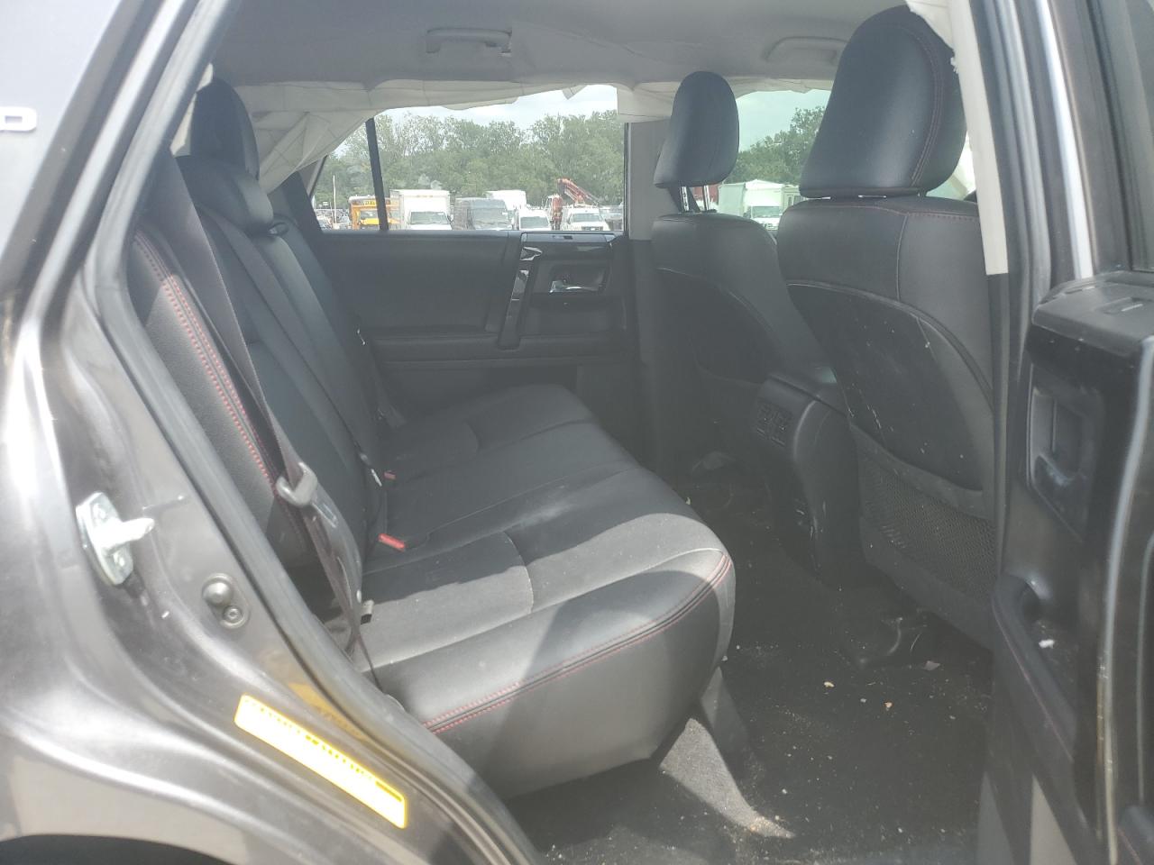 2019 Toyota 4Runner Sr5/Sr5 Premium VIN: JTEBU5JR7K5698082 Lot: 64597025