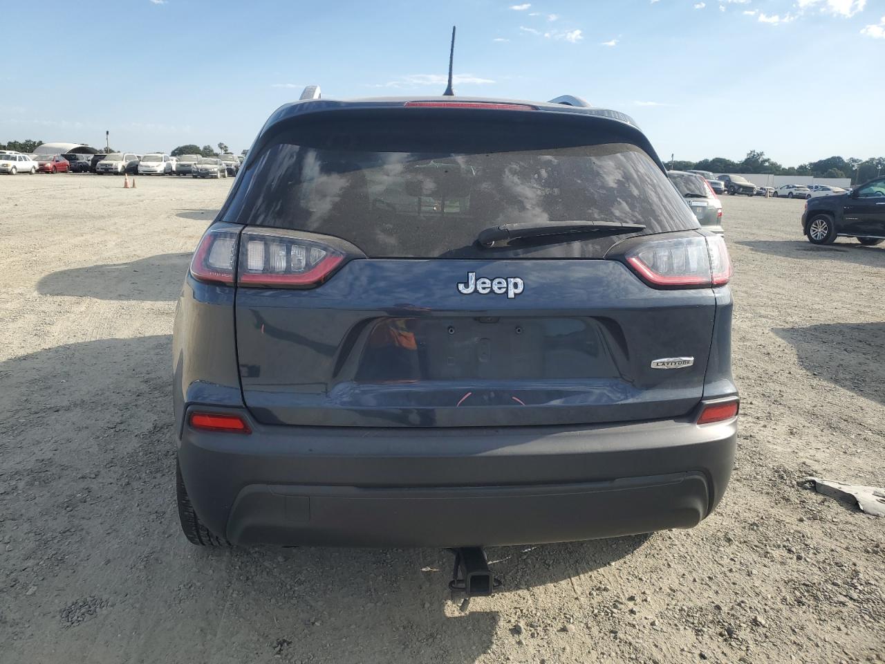 2020 Jeep Cherokee Latitude VIN: 1C4PJLCB8LD634227 Lot: 62323405
