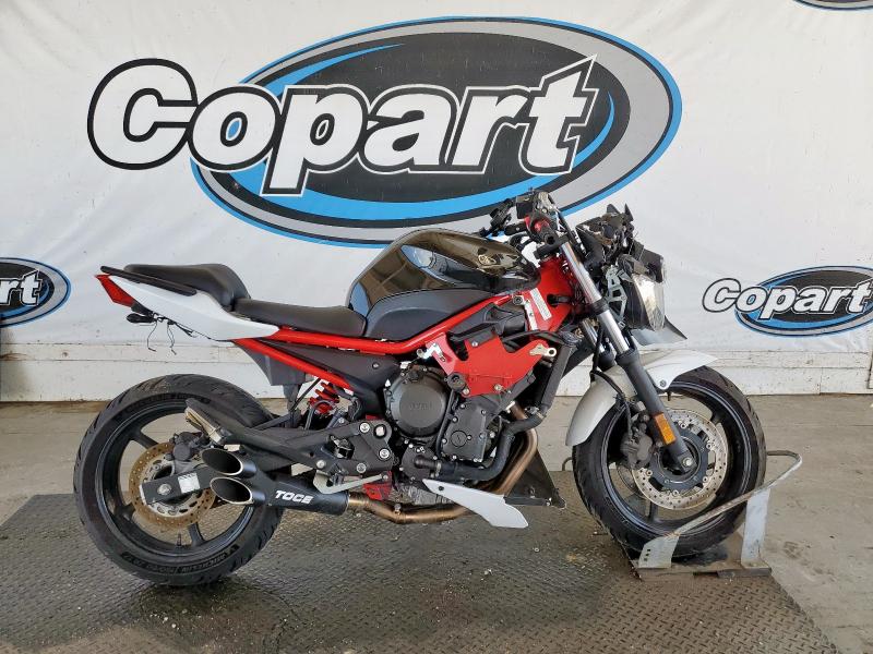  YAMAHA FZ600-800 2016 Белый