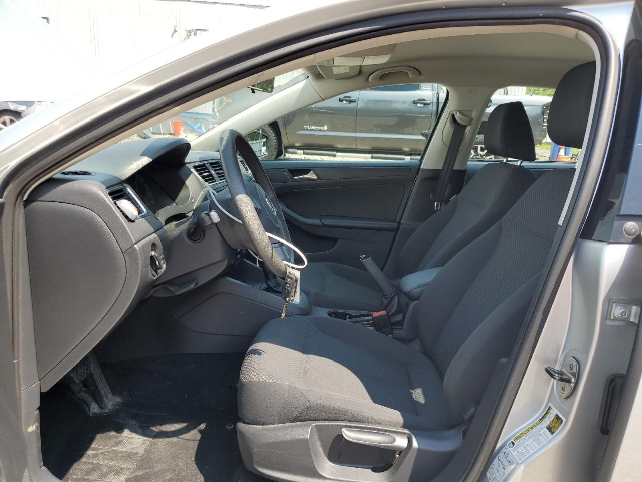2013 Volkswagen Jetta Base VIN: 3VW2K7AJ1DM274066 Lot: 65026435