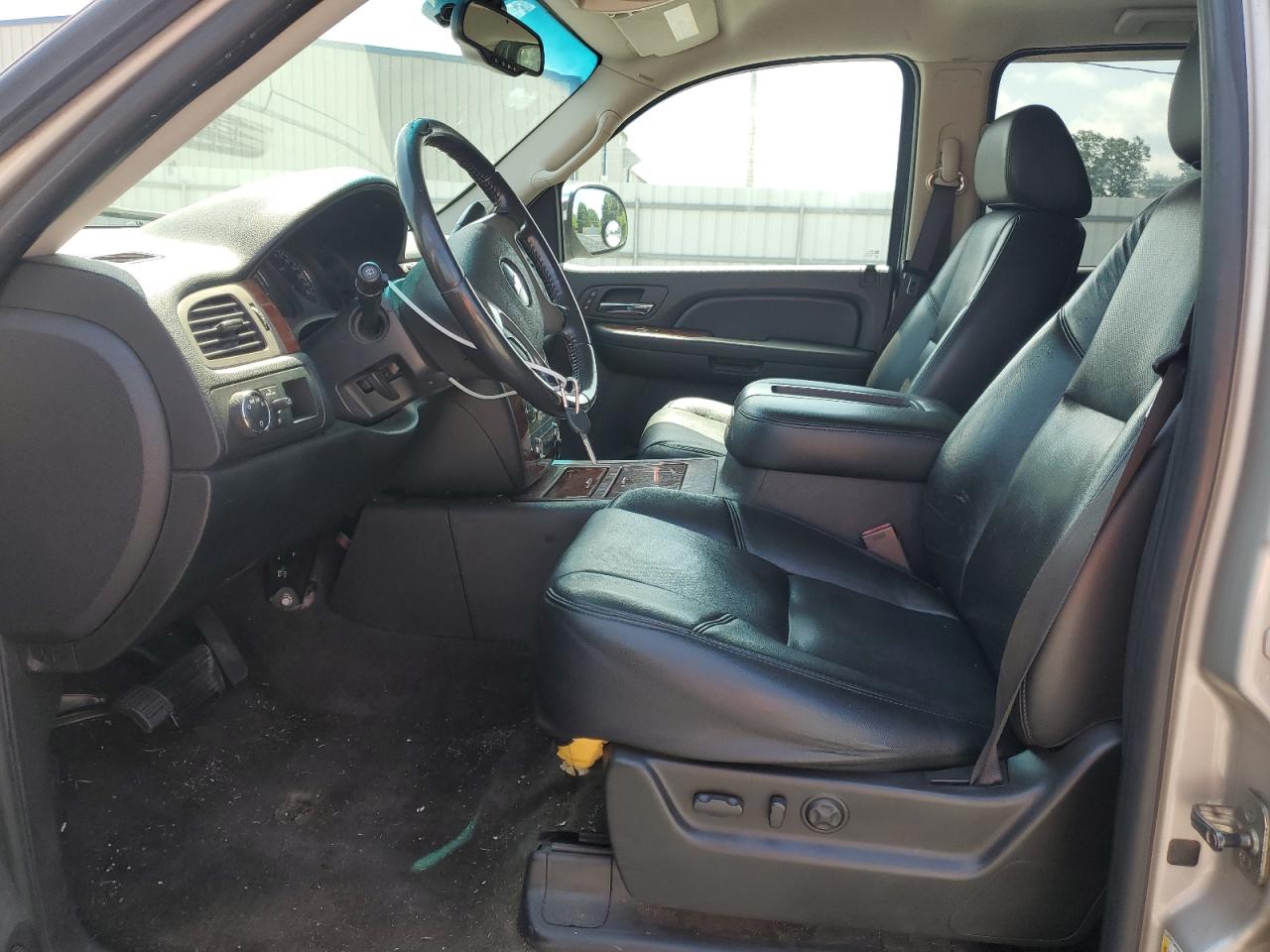 2009 Chevrolet Suburban C1500 Ltz VIN: 1GNFC36059R234791 Lot: 63083585