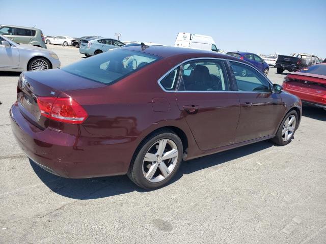  VOLKSWAGEN PASSAT 2013 Burgundy