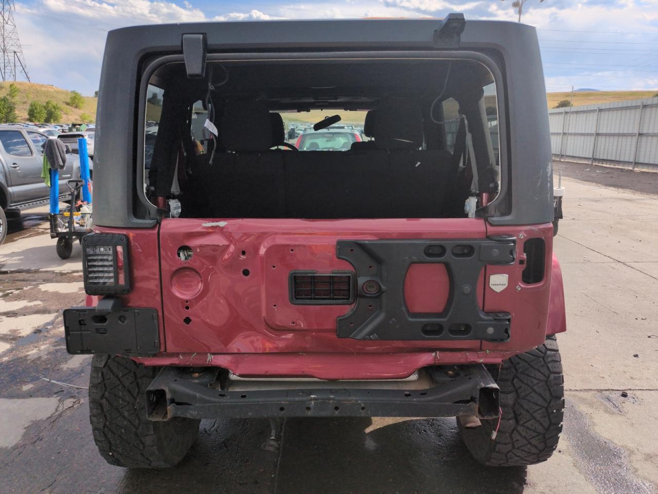 2012 Jeep Wrangler Unlimited Sahara VIN: 1C4HJWEG3CL195832 Lot: 63121435