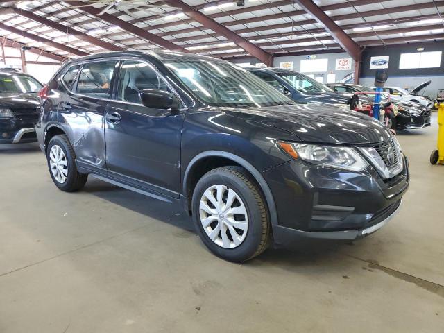  NISSAN ROGUE 2018 Czarny