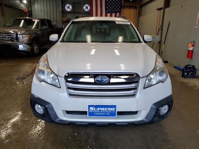  SUBARU OUTBACK 2013 Белы