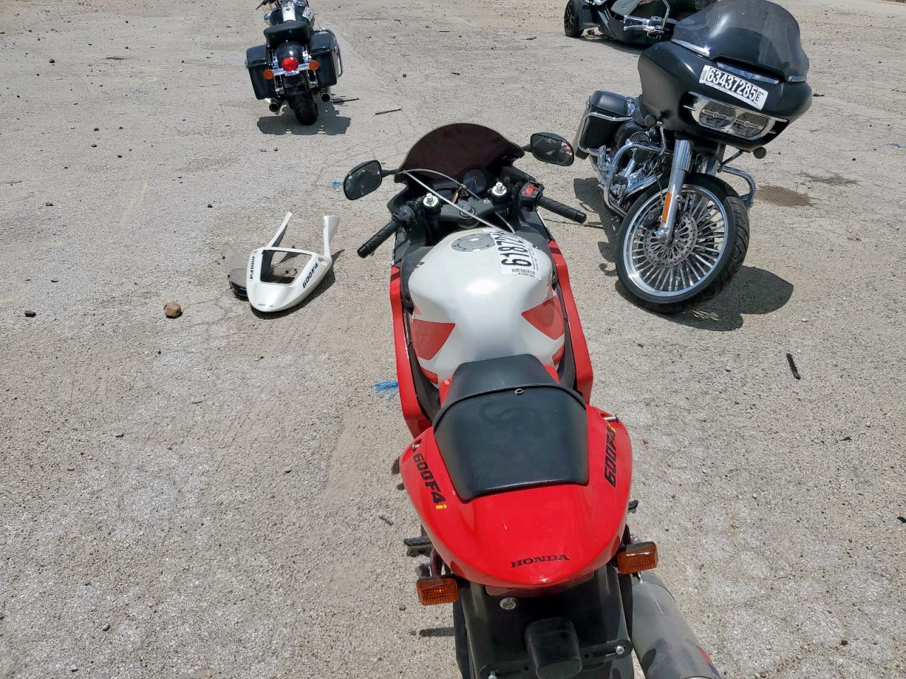 2001 Honda Cbr600 F4 VIN: JH2PC35011M202296 Lot: 61872165