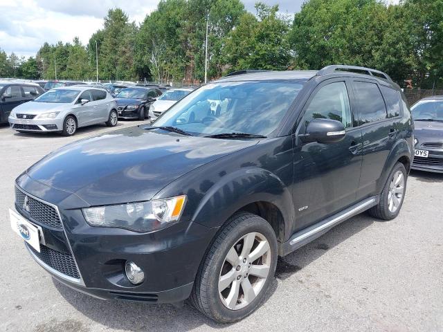 MITSUBISHI OUTLANDER 2013
