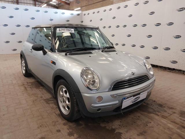 2004 MINI MINI ONE