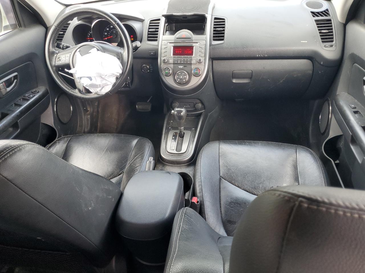 2010 Kia Soul + VIN: KNDJT2A27A7167388 Lot: 65210415
