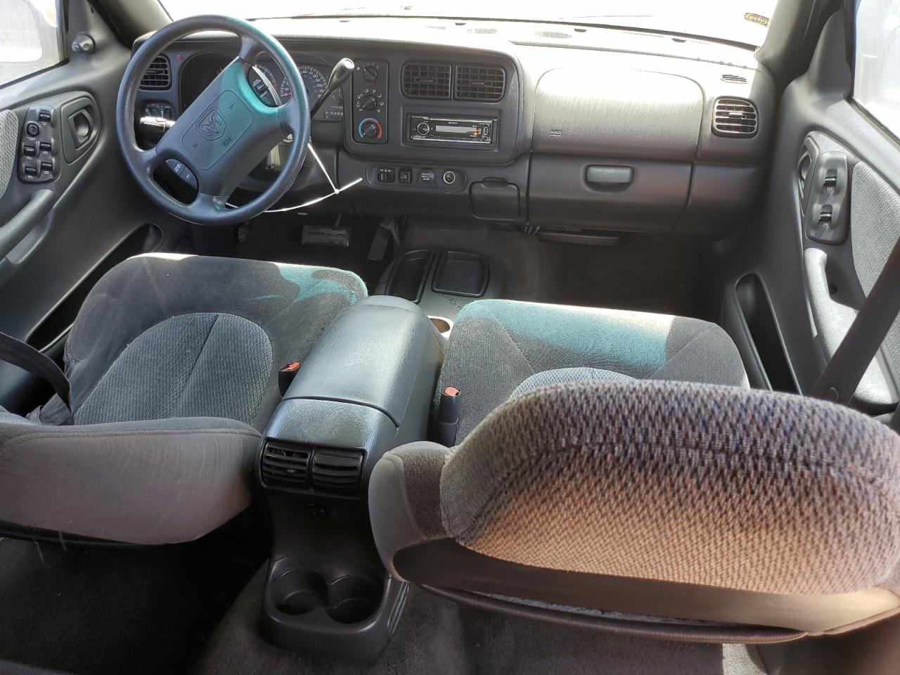 2000 Dodge Durango VIN: 1B4HR28Z5YF242716 Lot: 65978215