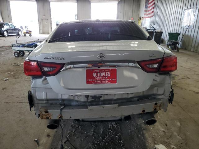  NISSAN MAXIMA 2018 Srebrny