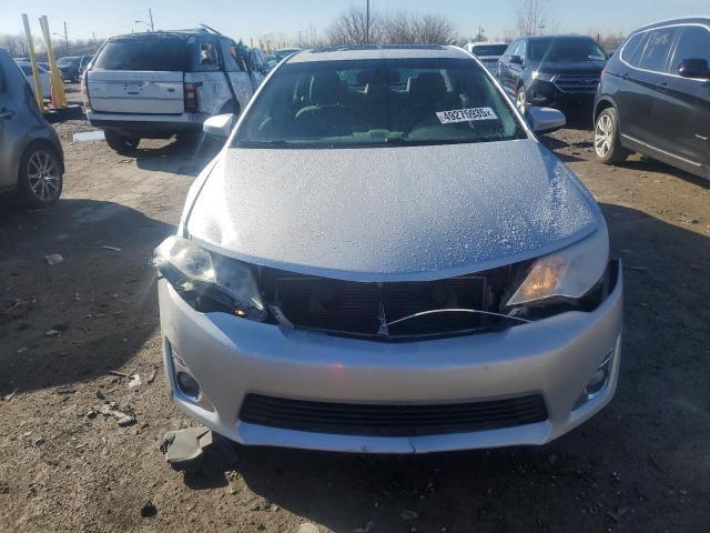  TOYOTA CAMRY 2012 Серебристый