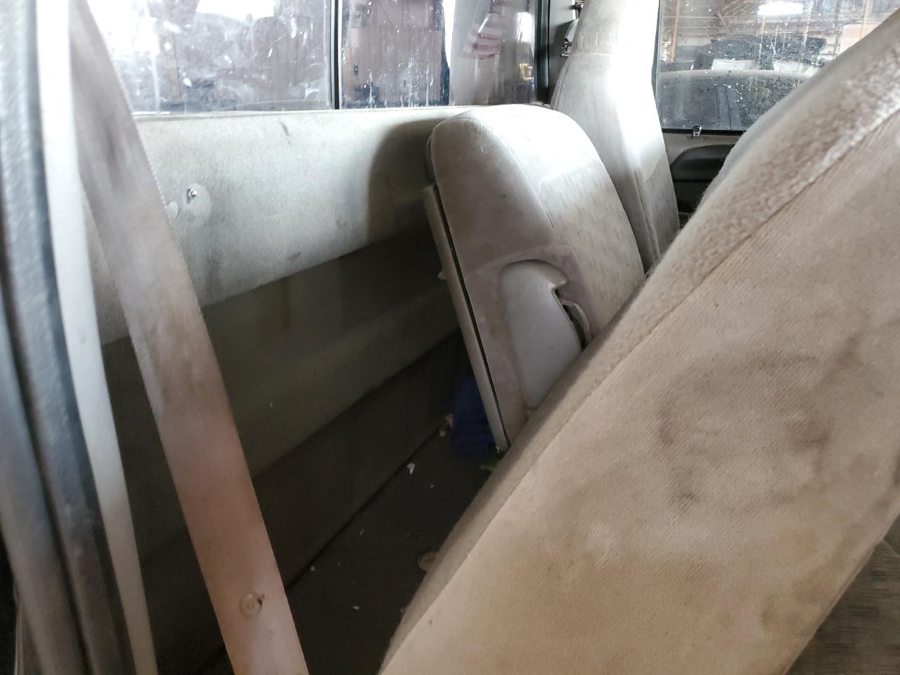 1999 Ford F250 Super Duty VIN: 1FTNF21F0XEA06235 Lot: 65437075