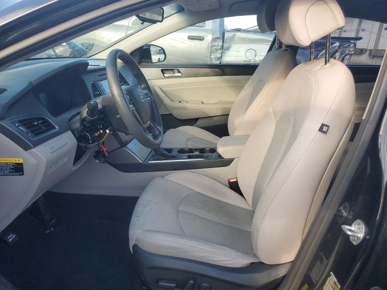 2015 Hyundai Sonata Sport VIN: 5NPE34AF3FH052497 Lot: 65130385