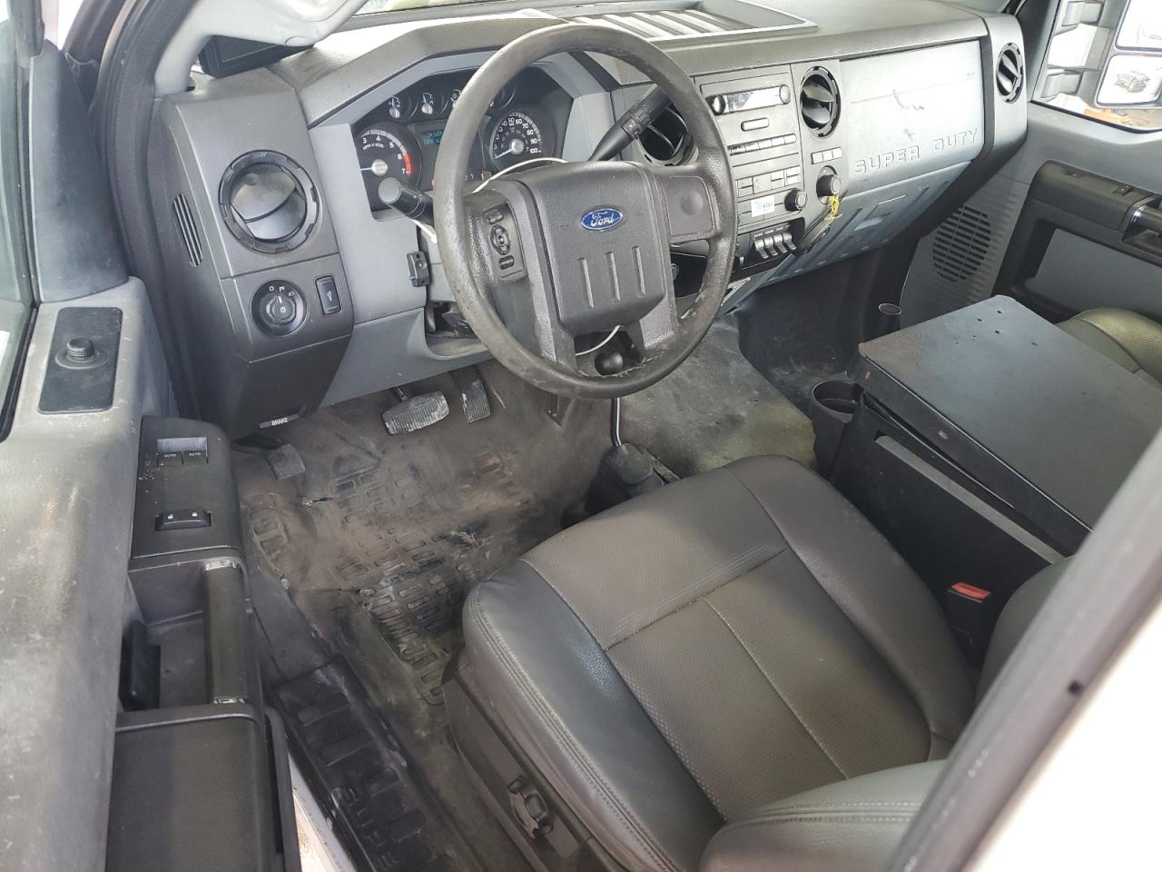 2014 Ford F250 Super Duty VIN: 1FTBF2B64EEA81163 Lot: 65412345