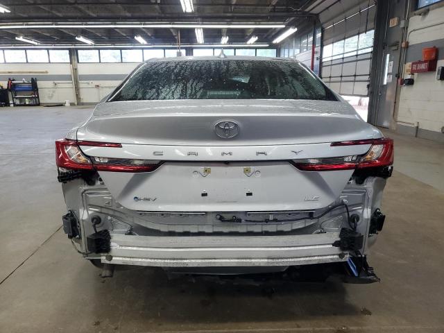  TOYOTA CAMRY 2025 Серебристый