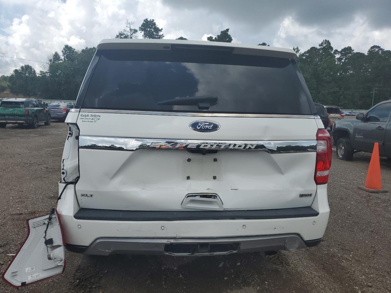 2020 Ford Expedition Xlt VIN: 1FMJU1JT8LEA00936 Lot: 63746215