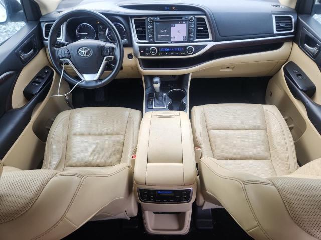 Parquets TOYOTA HIGHLANDER 2015 Biały
