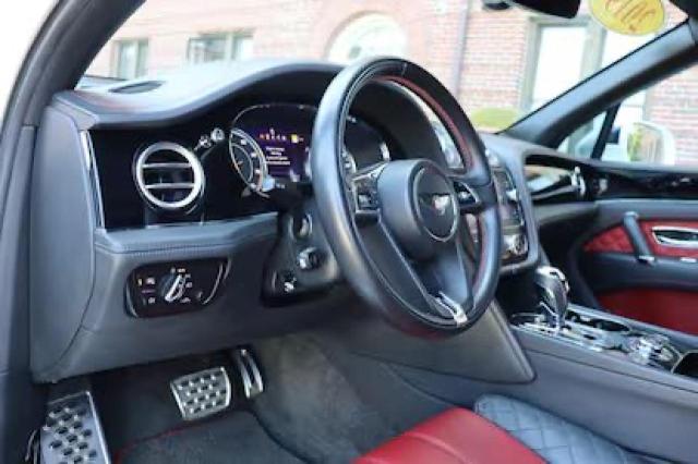  BENTLEY ALL MODELS 2019 White